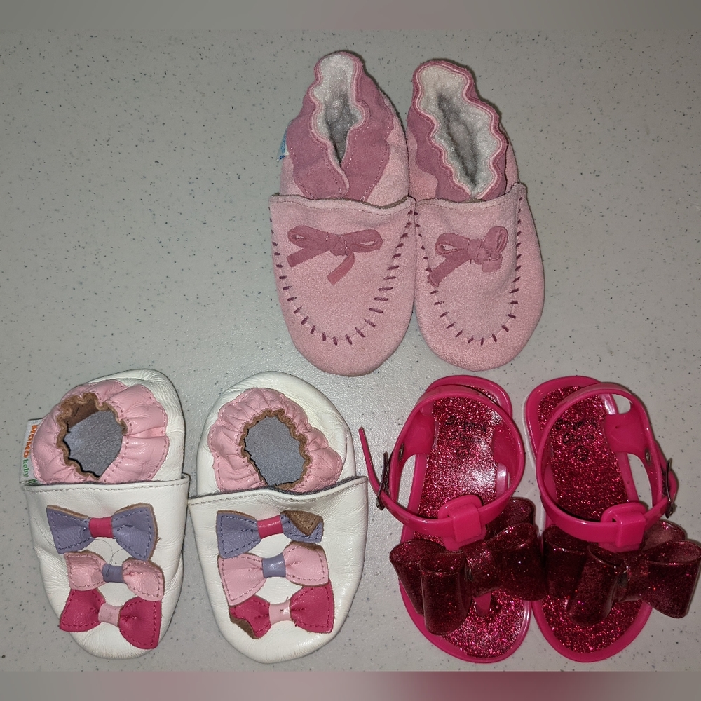 Infant Shoes Lot Size 4 ROBEEZ Momo Baby Moccasins Pink Stepping Stones Sandals
